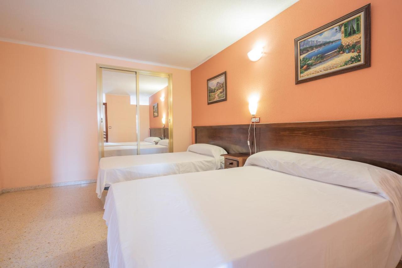 Hotel Velis Велес Экстерьер фото