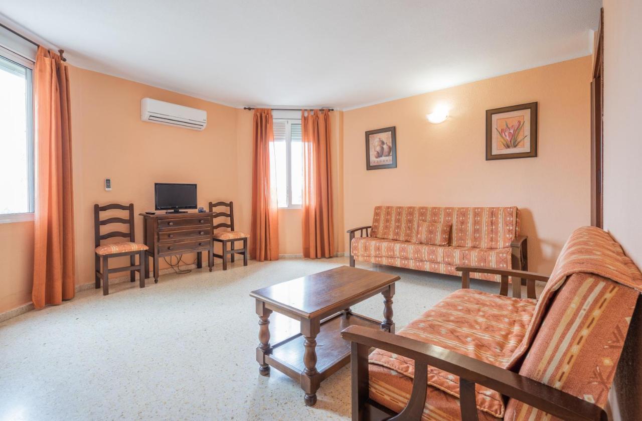 Hotel Velis Велес Экстерьер фото
