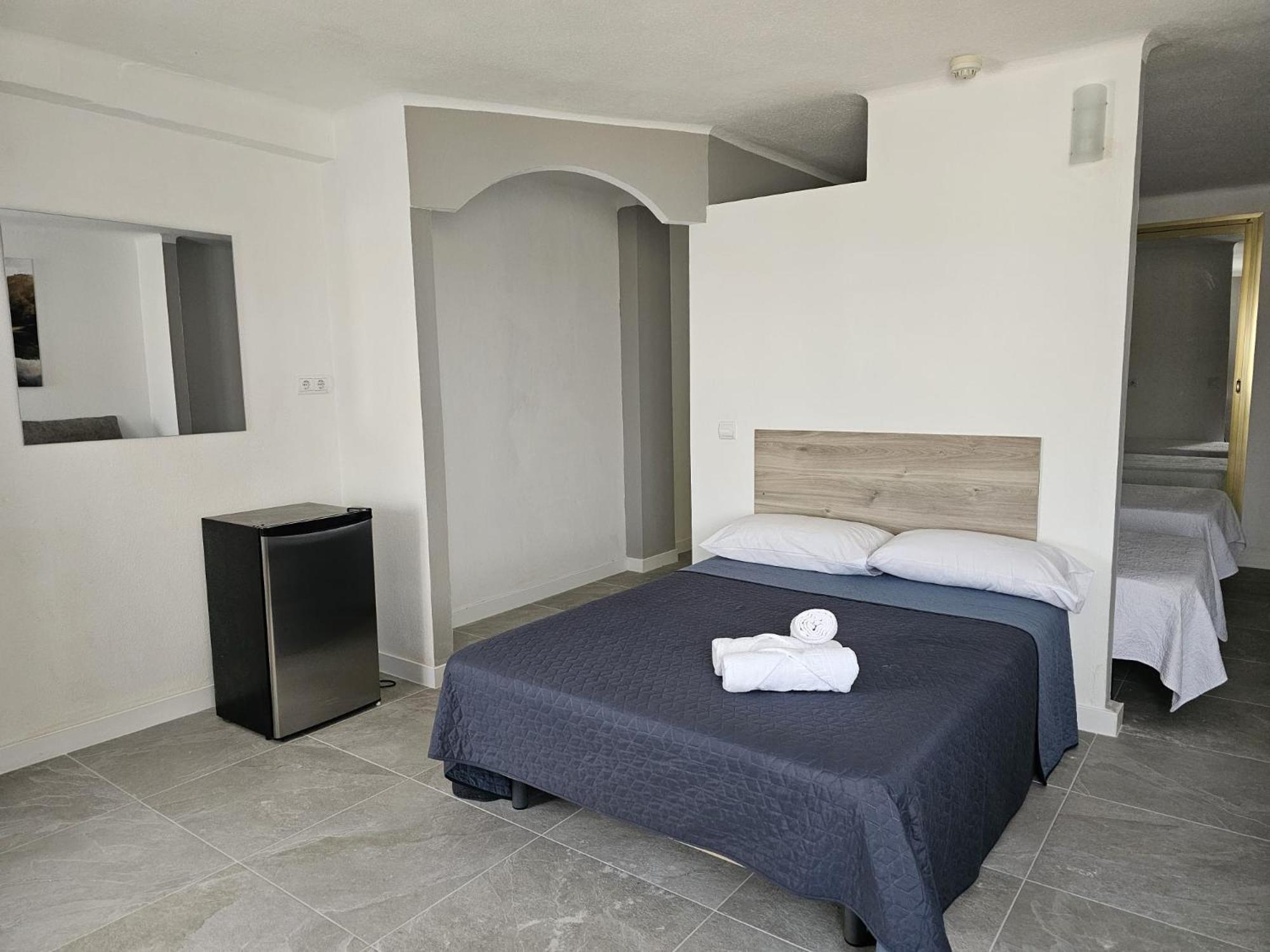 Hotel Velis Велес Экстерьер фото